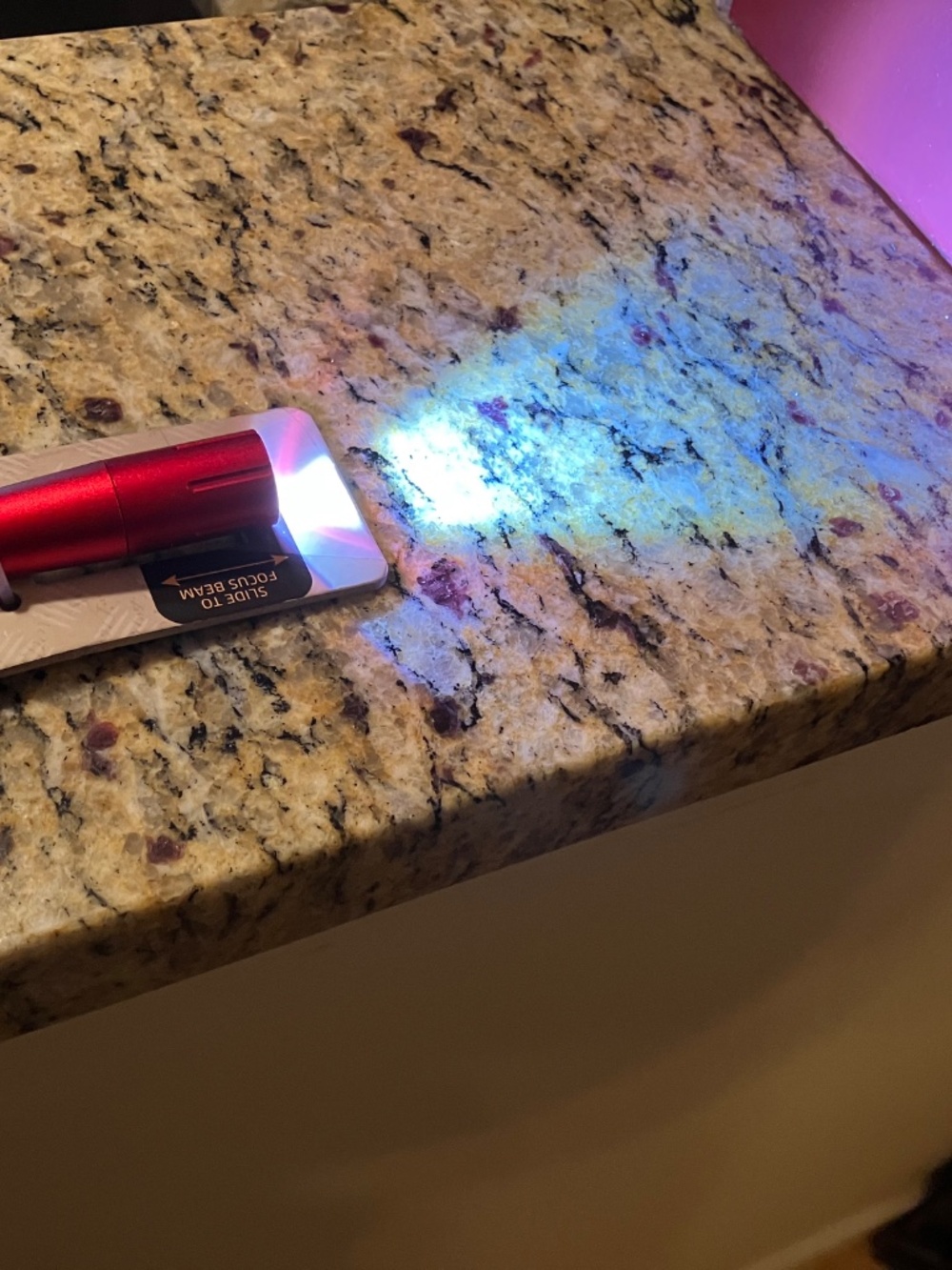 Flashlight - Picture 4 of 4